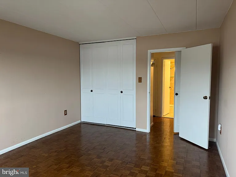 100 West Ave #604W — Photo 10
