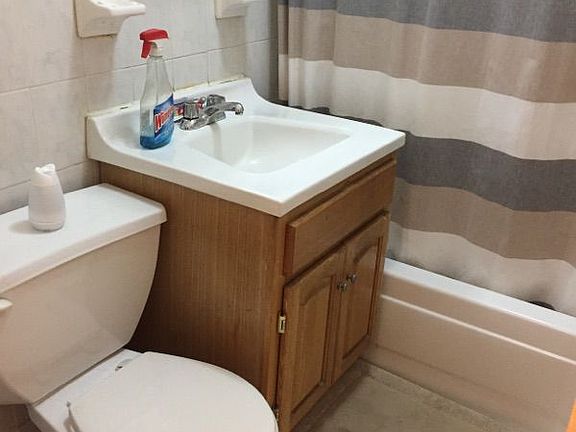 4th image of 3067 33rd St APT 4B
