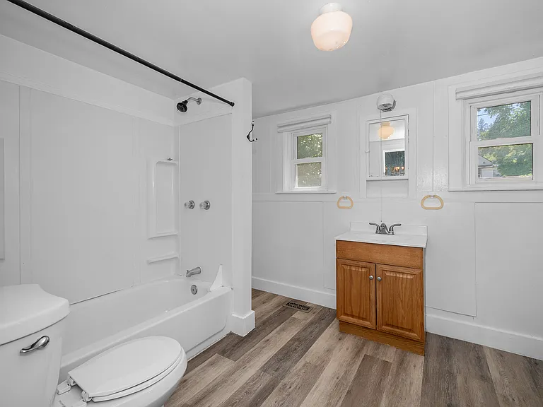 508 E 9th Ave — Photo 19