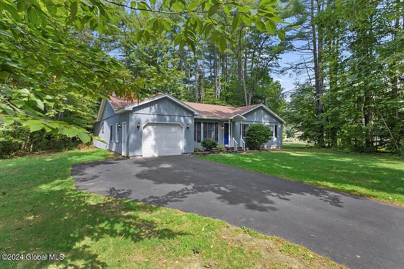 2nd image of 100 Traver Road