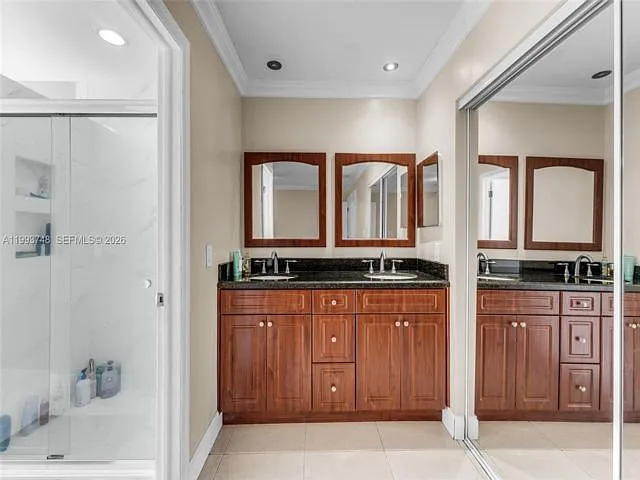 10290 SW 145th Pl — Photo 6