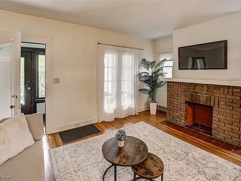 2245 Bellfield Ave #1 — Photo 5