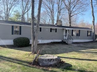 8 Nanatomqua Dr #N55, Brookfield, MA 01506