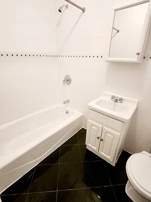 Rented by Corcoran | media 9