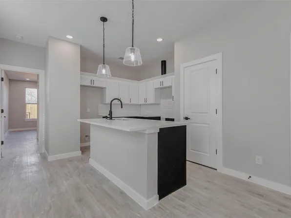 8105 Howton St #A/b, Houston, TX 77028