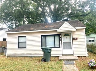 409 Ford Rd, Hampton, VA 23663