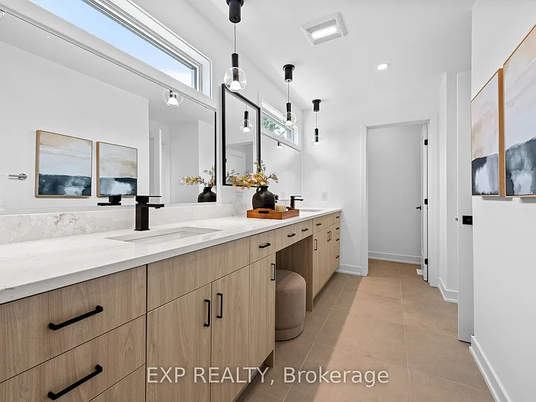 495 Duvernay Dr — Photo 25
