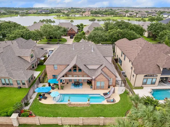 2307 Azahar Ct, League City, TX 77573