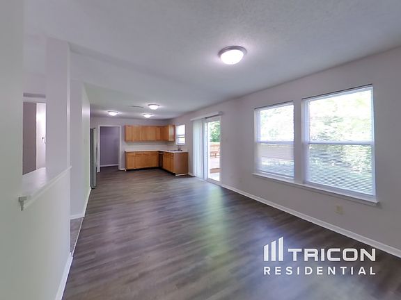 5th image of 3310 Carica Dr
