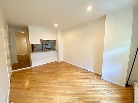 Rented by Corcoran | media 6