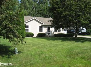 408 Walnut Dr, East China, MI