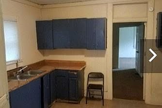2nd image of 1215 N Pershing Ave