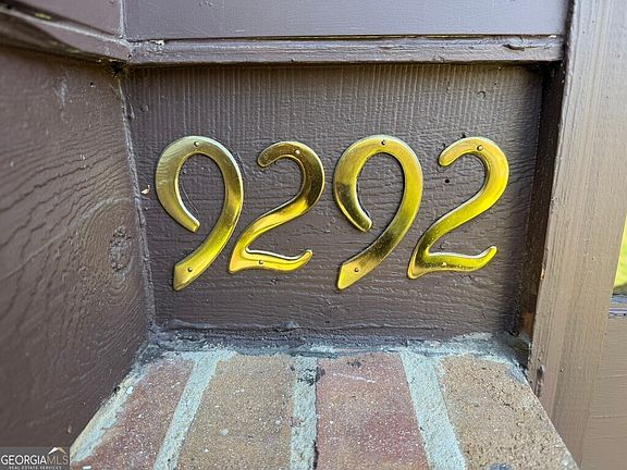 5th image of 9292 Settlers Grove Rd