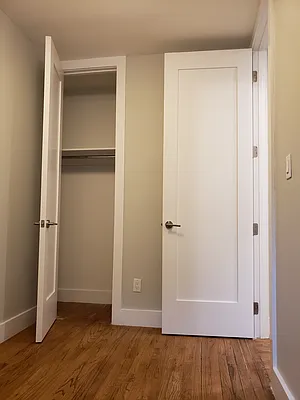 Rented by JB Management NY Inc | media 6