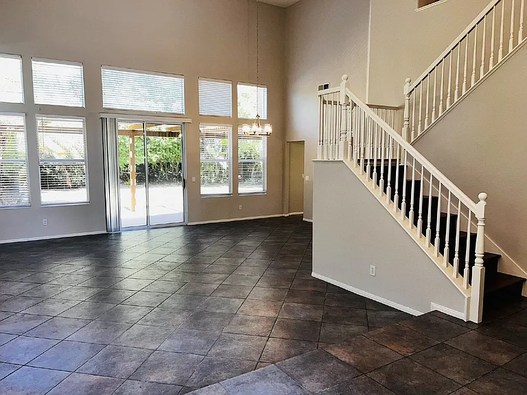 4984 Riding Ridge Rd — Photo 8