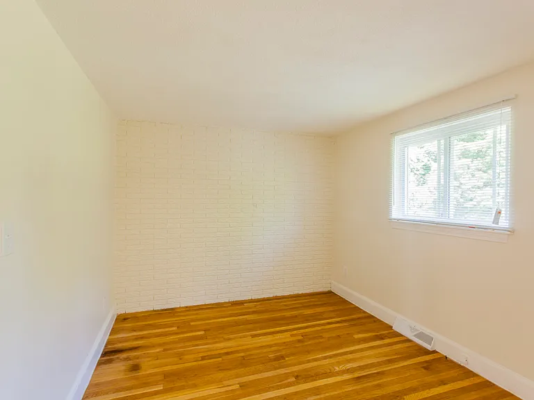 Chestnut Place Townhomes — Photo 7