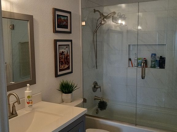 3rd image of 4233 Vista Panorama Way