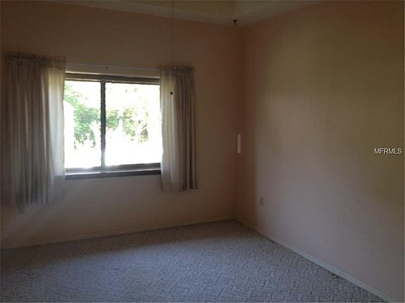 5th image of 550 Eldron Ave