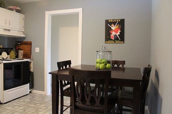 4th image of 705 Meadow View Dr