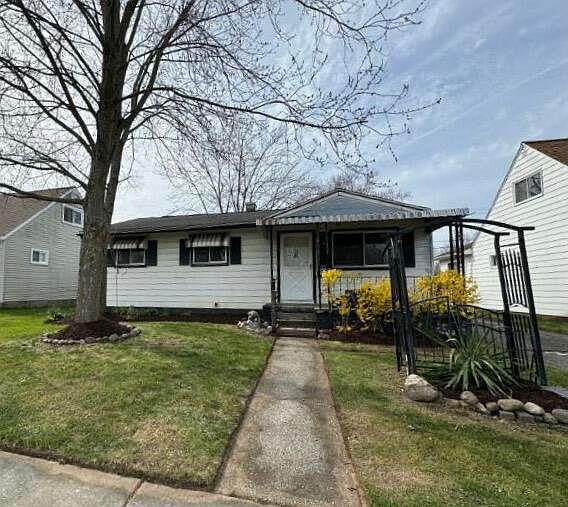 1st image of 1321 Wendell Ave