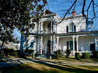 719 S Main St, Reidsville, NC 27320