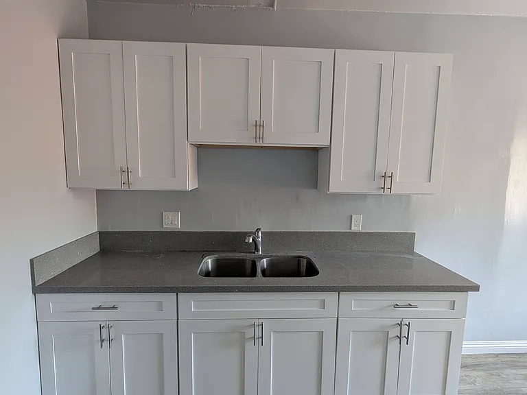 2191 Chestnut Ave #201 — Photo 7