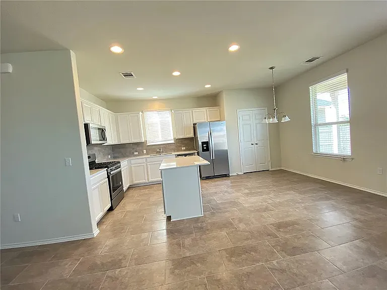 110 Russet Trl — Photo 21