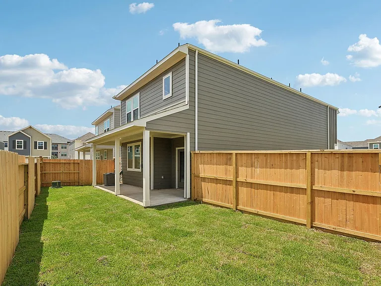 4215 Pine Springs Ct — Photo 33