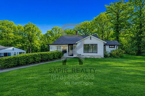1026 Lynhurst Dr SW Photo 1