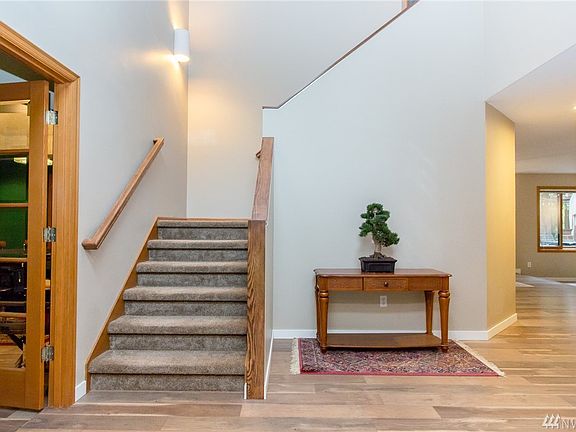 4th image of 1333 Silver Springs Way