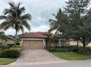13105 Silver Thorn Loop, North Fort Myers, FL 33903