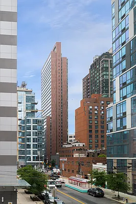 Rented by Compass | media 22