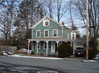 7 Livingston St, Rhinebeck, NY 12572