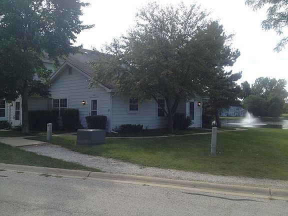 3rd image of 504 N Lake Shore Dr #504