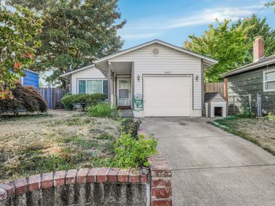 8927 N Wall Ave, Portland, OR, 97203