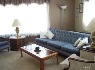 2817 Dunmore Dr, Saginaw, MI 48603