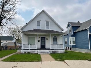 2745 Indiana Ave, Lansing, IL 60438