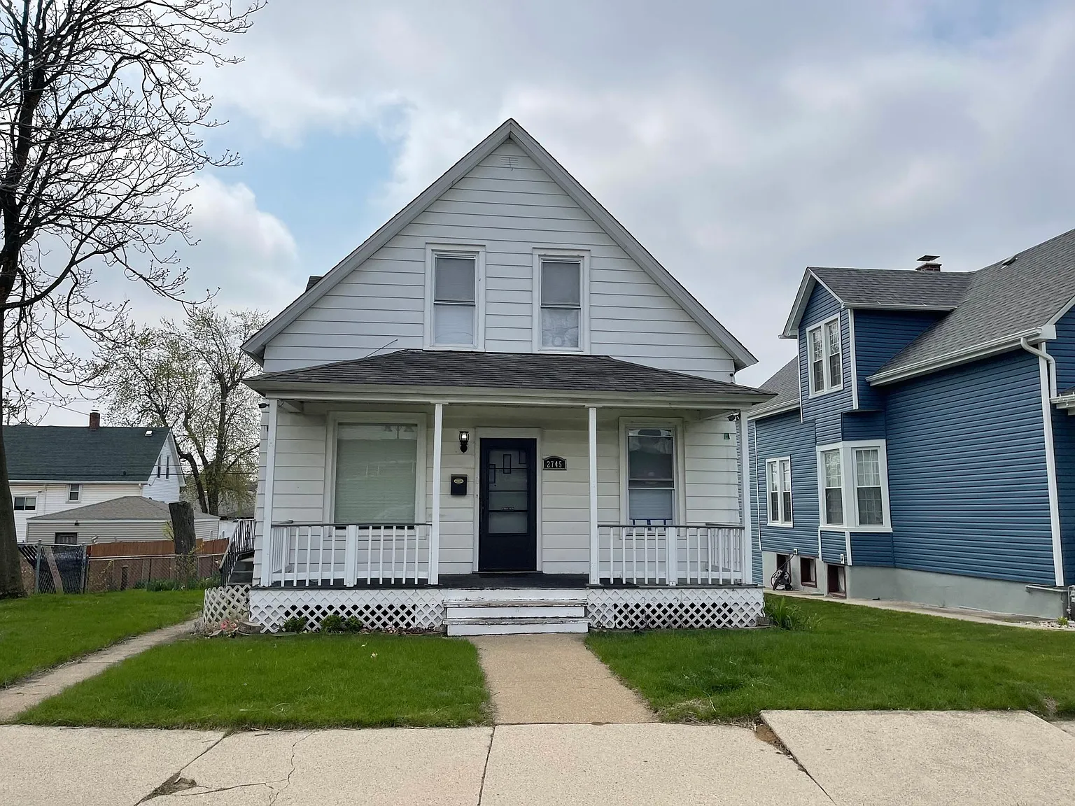 2745 Indiana Ave photo 1