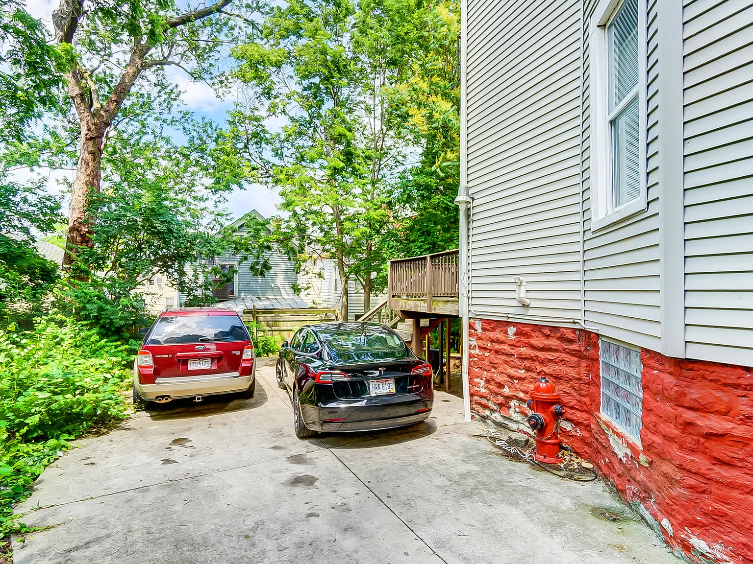 9 bed, 2900 sqft, $6,500 — Photo 4