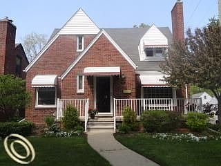 1st image of 751 N Rosevere Ave