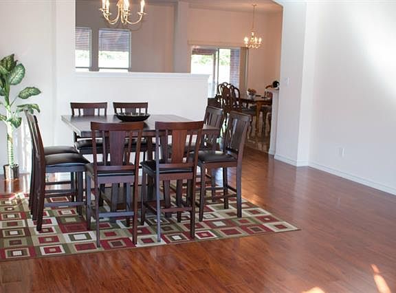 3rd image of 2612 Hearthside Ln