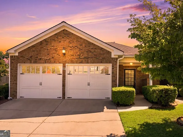 131 Countryside Ct, Woodstock, GA 30189