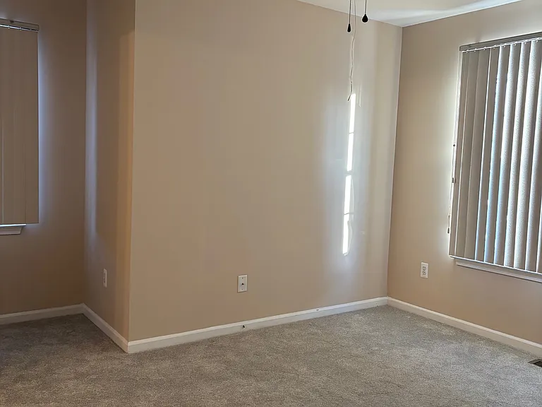 41170 Maplewood Dr — Photo 9