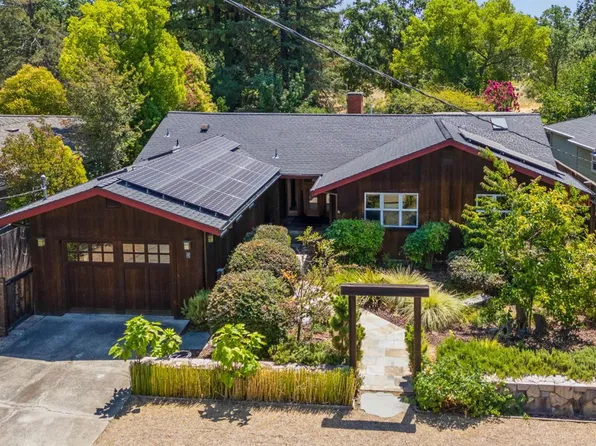 4 View Road, Calistoga, CA 94515
