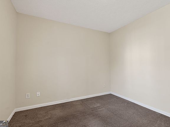 5th image of 3255 River Run Trl