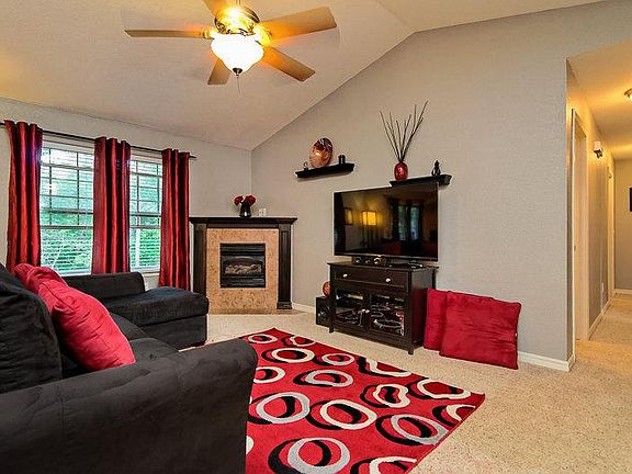 4th image of 21 Ravenglass Ln
