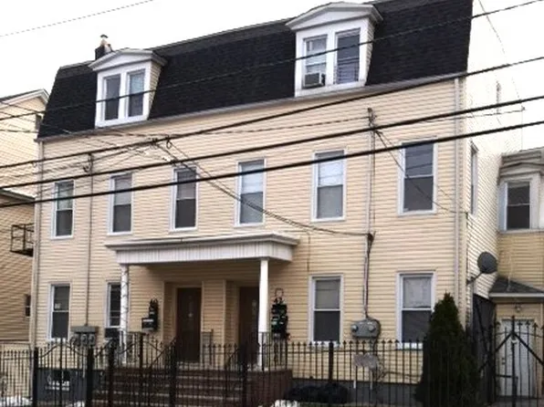 42 Kearney St, Newark, NJ 07104