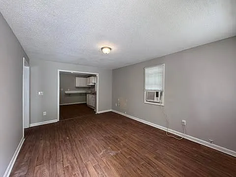 928 Blount St — Photo 5