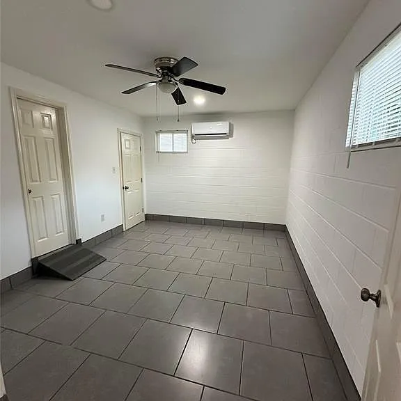 614 Ross St — Photo 6