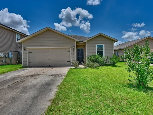 3005 Oak Ln, Brookshire, TX 77423